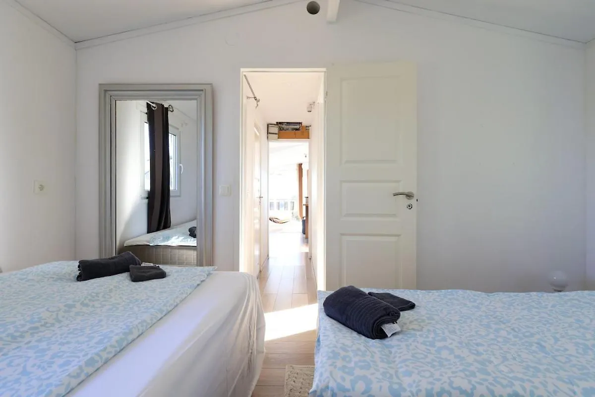 3 Villas - 16 Beds - Views - City Göteborg